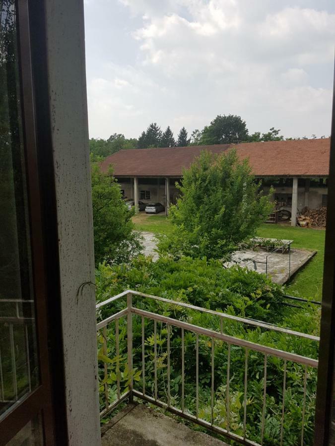 Le Case Nel Bosco Vanzago Exterior foto
